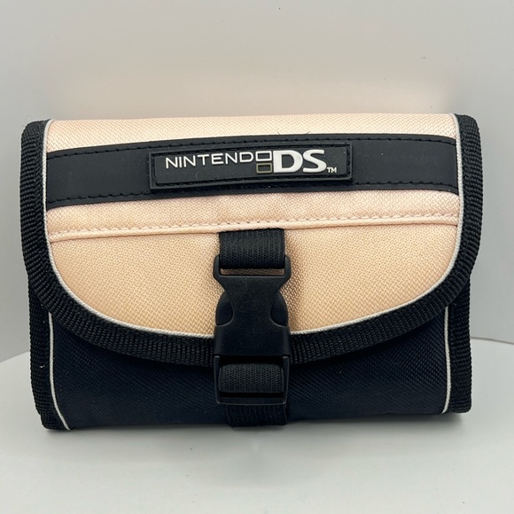 Nintendo DS Case ~ Baby Pink ~ Pre Loved Condition ~ Pre Loved - Picture 1 of 5